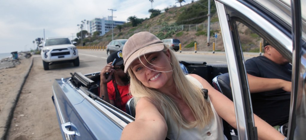 How to Meet People While Travelling Alone Without Trying Too Hard